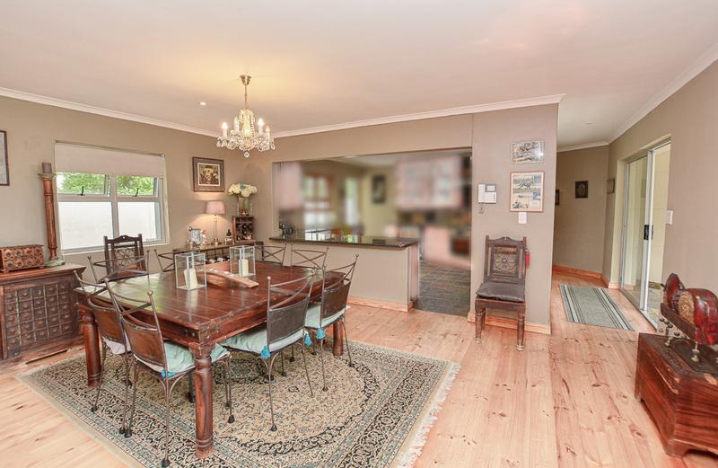 To Let 3 Bedroom Property for Rent in Van Riebeeckstrand Western Cape